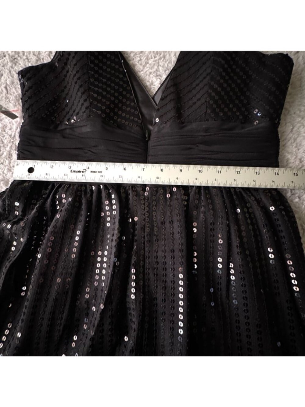 Little Black Dress Women's 10 Cocktail Sleeveless Empire Deep V Sequins London - Picture 8 of 12